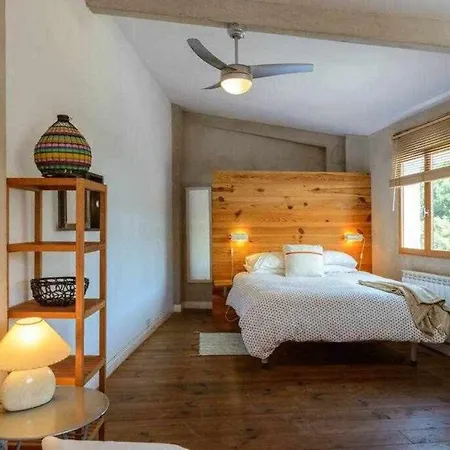 Apartment Sleep And Terrace Loft In Sant Daniel