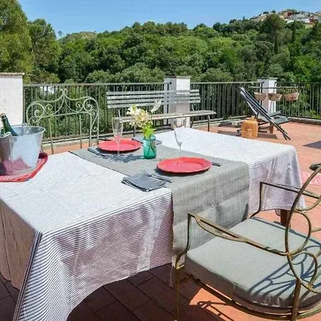 شقة Sleep And Terrace Loft In Sant Daniel