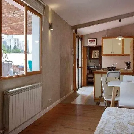 Sleep And Terrace Loft In Sant Daniel * Girona