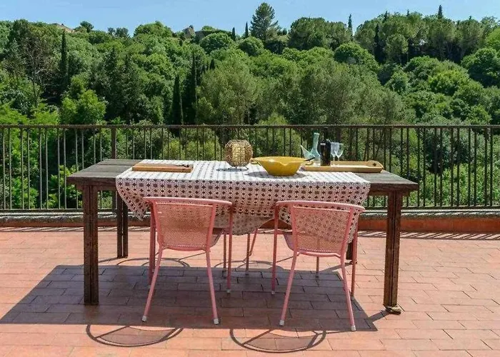 Sleep And Terrace Loft In Sant Daniel